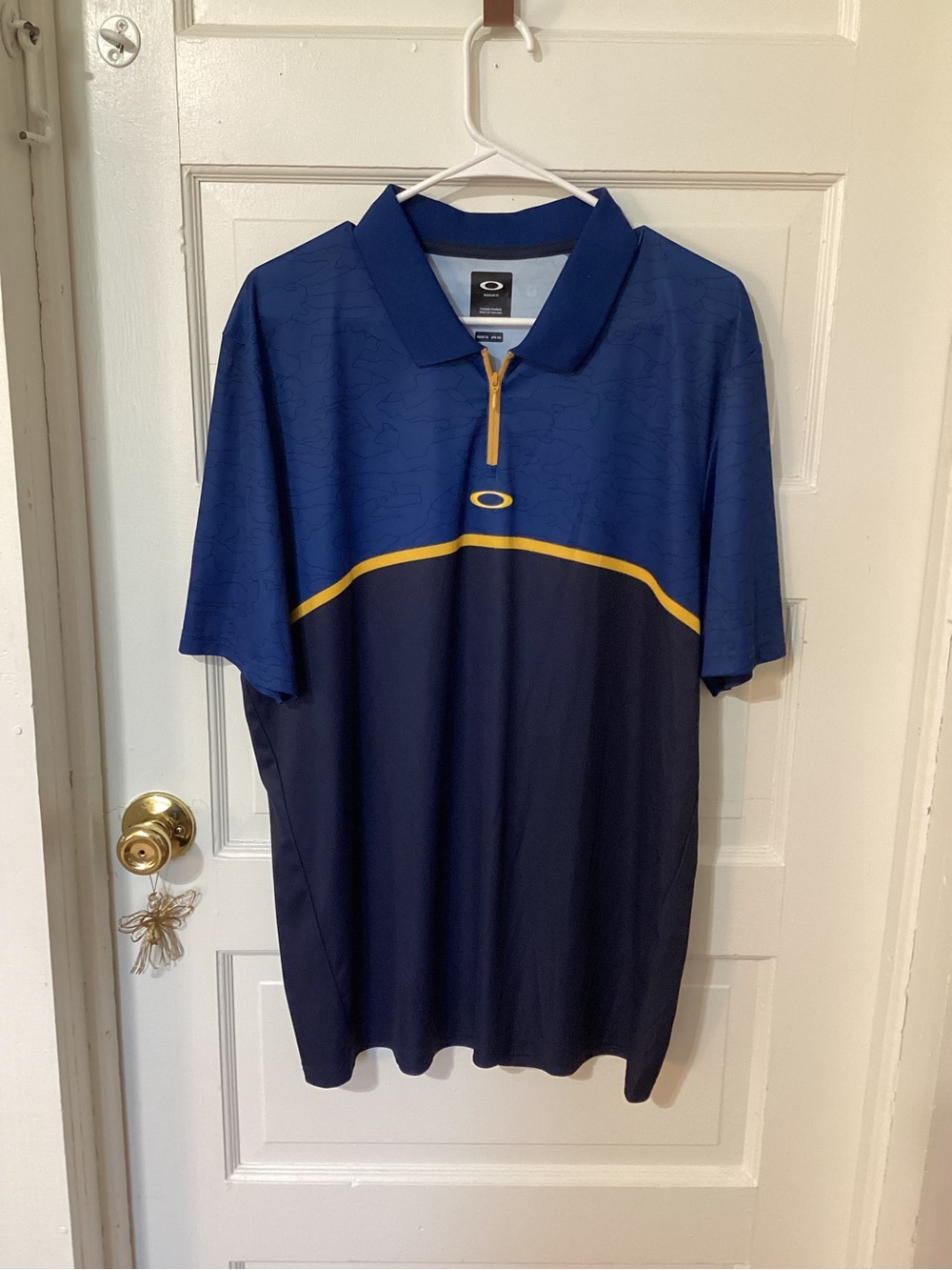 Oakley Men's Two-Tone Blue Polo with Gold Trim